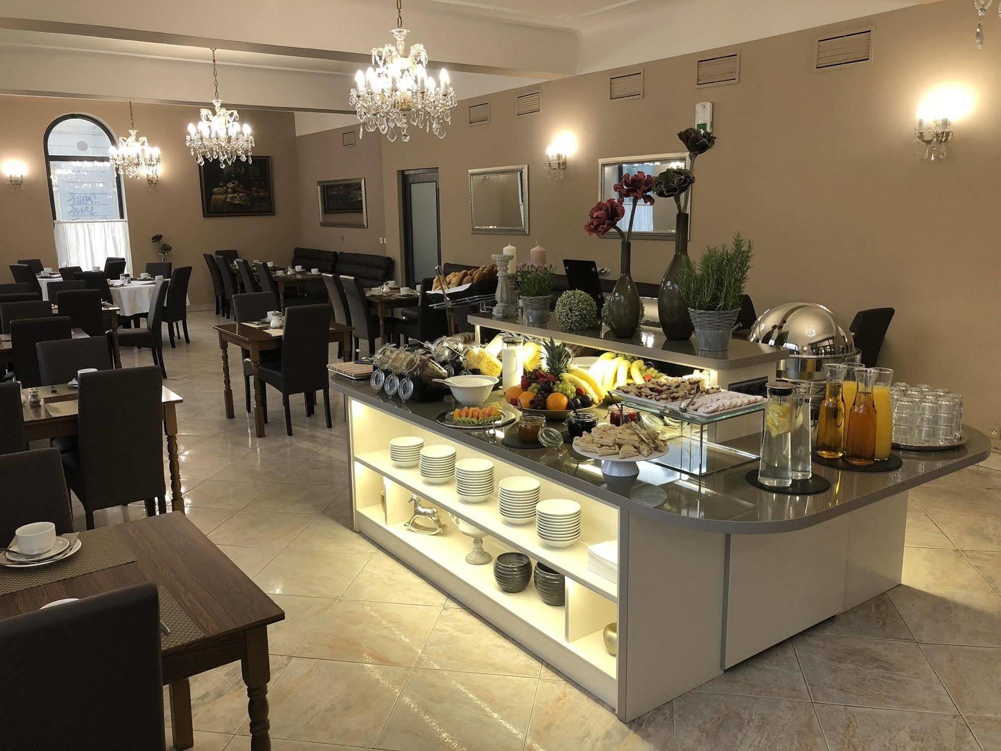 卡瓦里尔酒店 布拉格 外观 照片