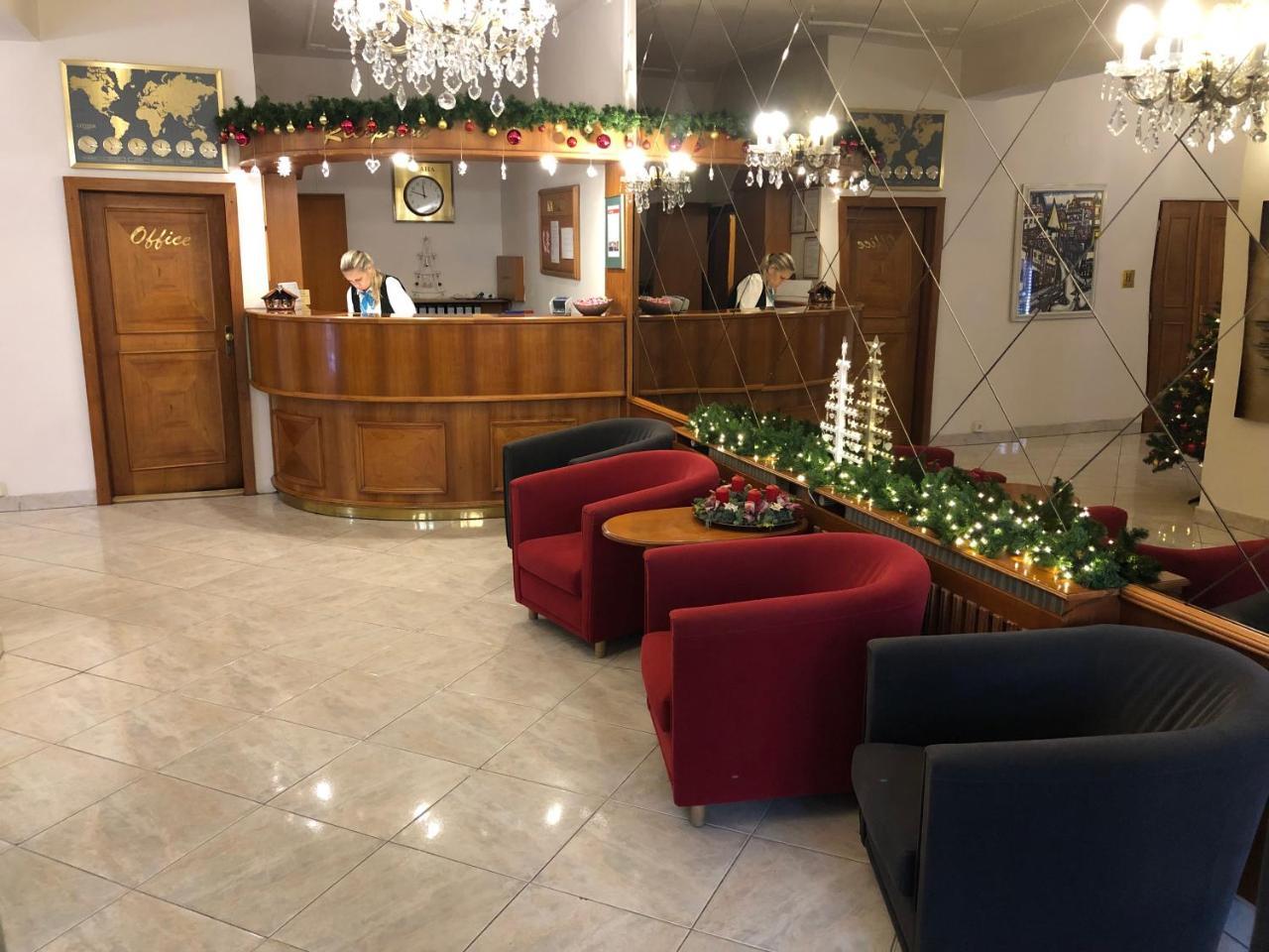 卡瓦里尔酒店 布拉格 外观 照片